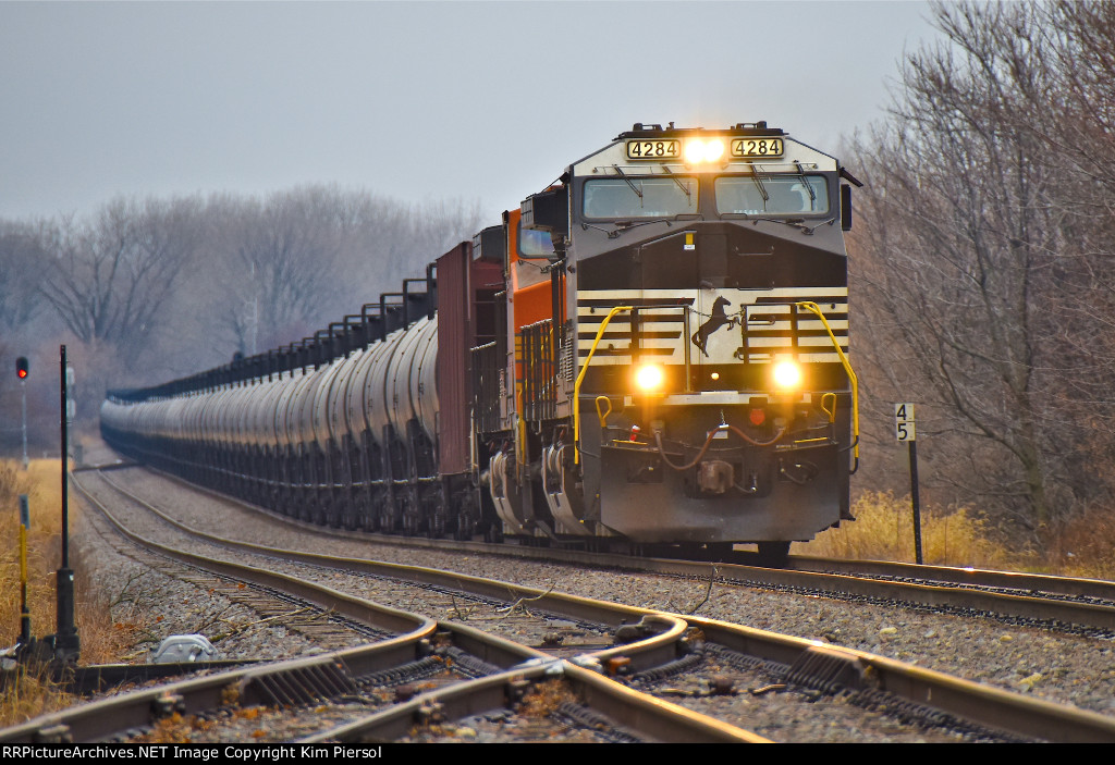 NS 4284 Crude Oil